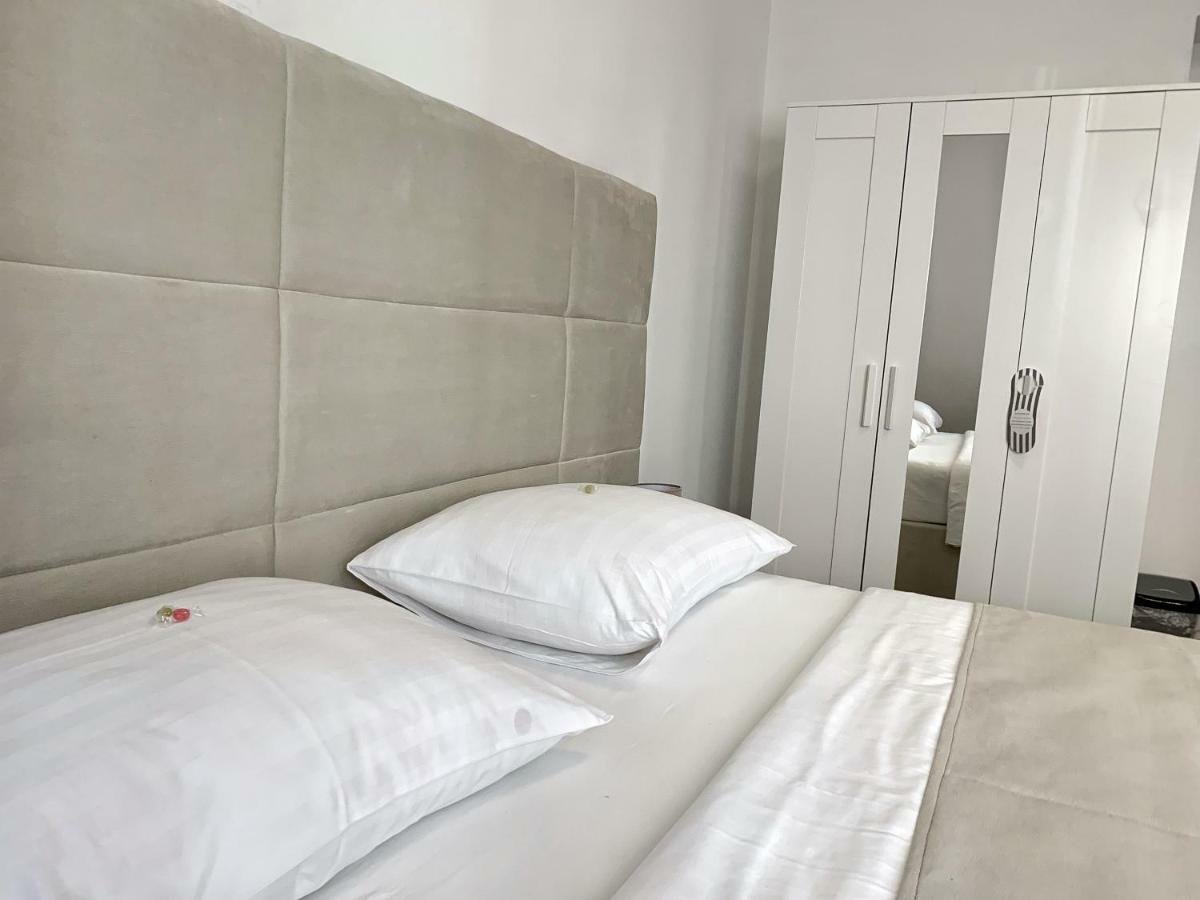 Hotel National 3*